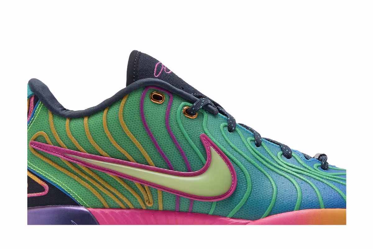 Nike LeBron 21 Optimism, view 3
