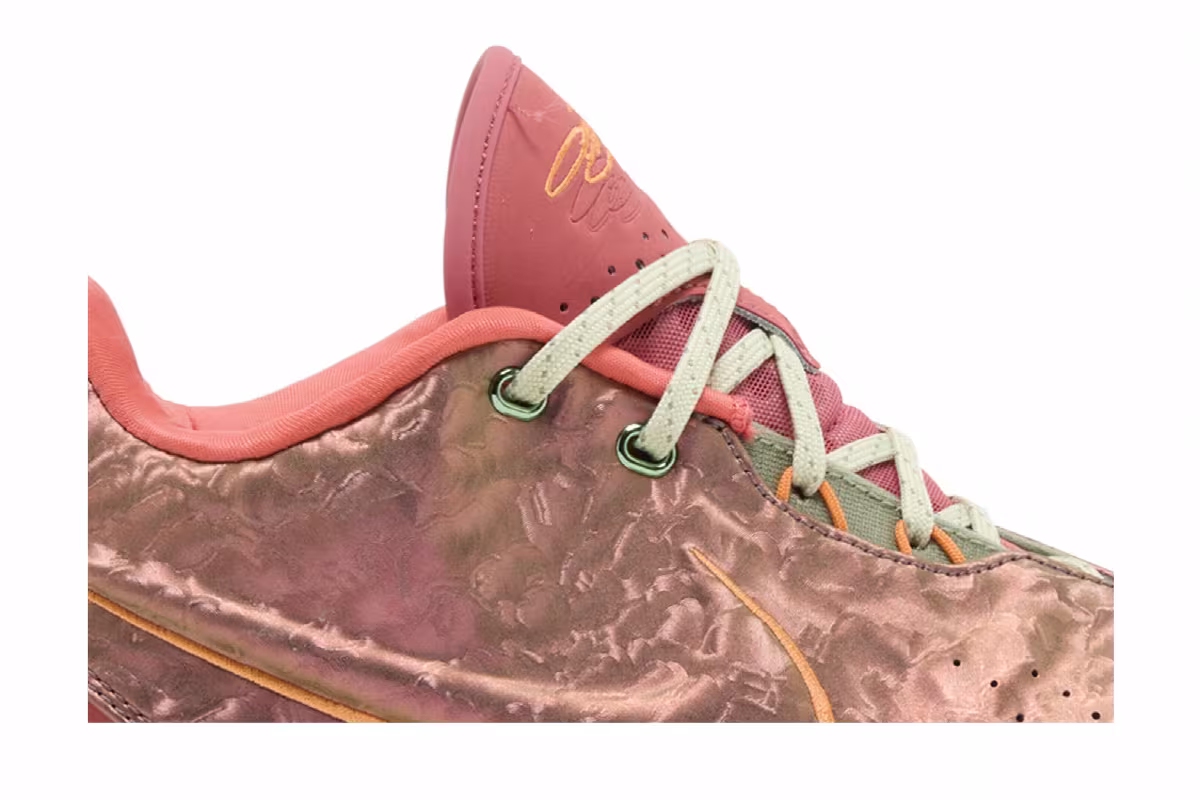 Nike LeBron 21 Queen Conch, view 3