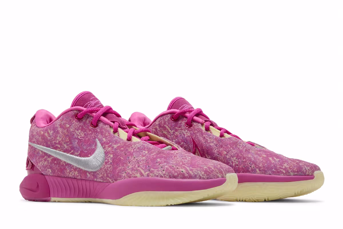 Nike LeBron 21 The World is Your Oyster, view 9