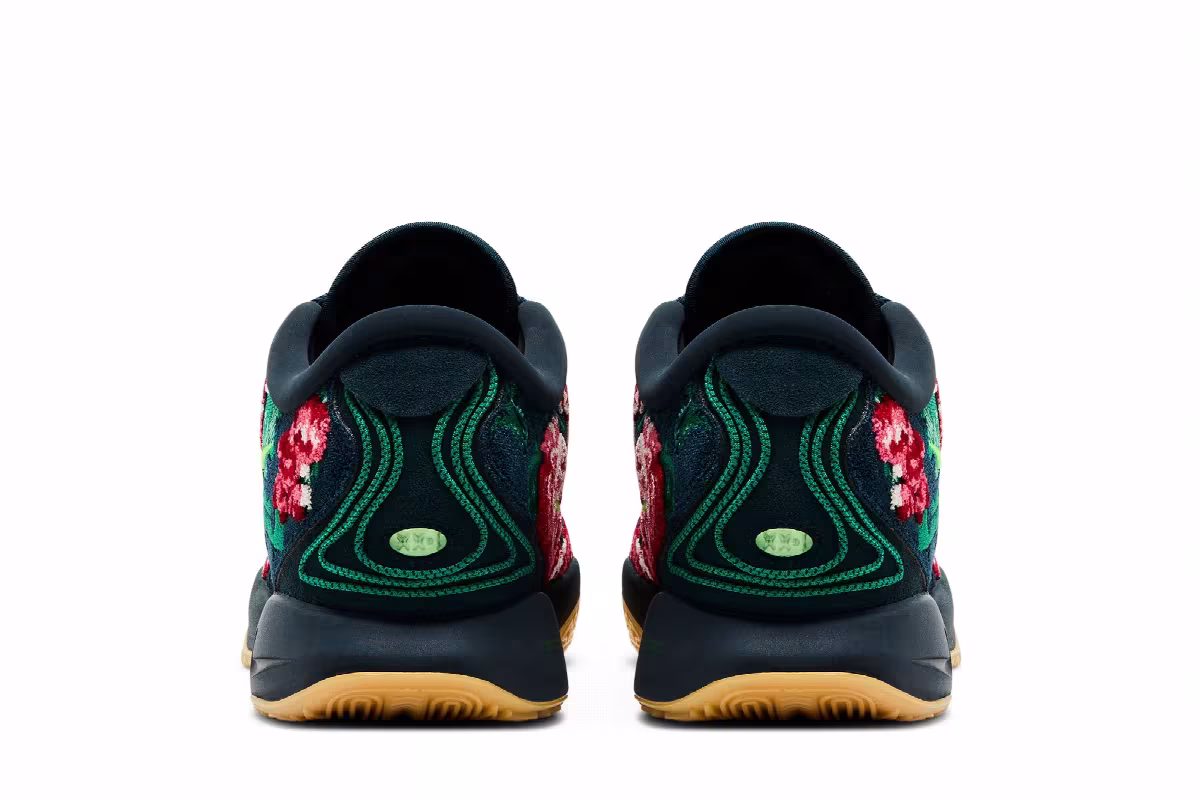 Nike LeBron 21 Premium Grandma's Couch Pack - Father of Pearl, view 7