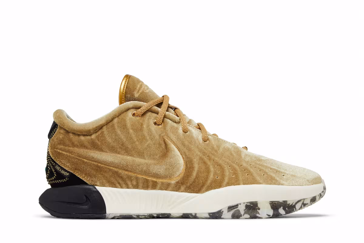 The Shop x Nike LeBron 21 Nobility, view 2