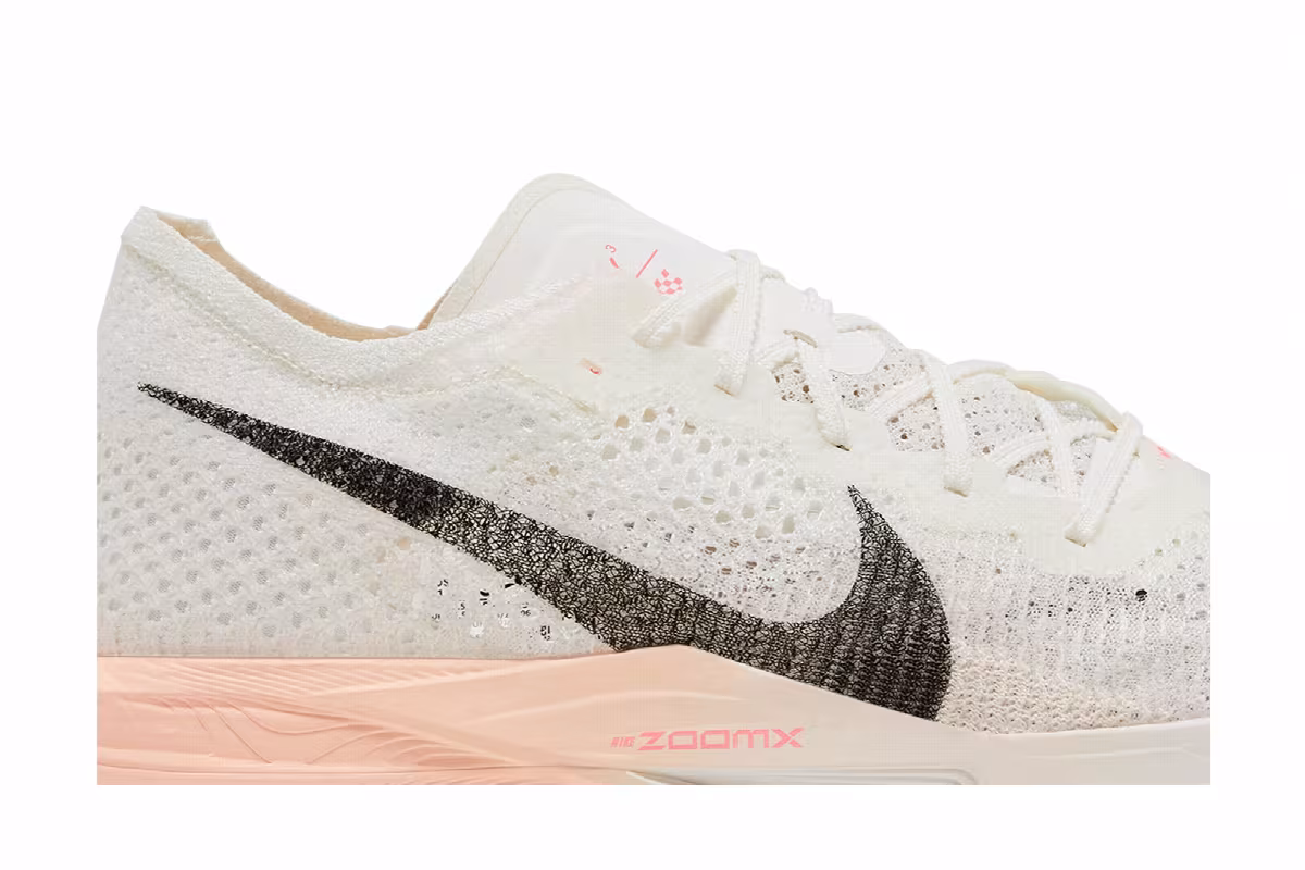 Nike ZoomX VaporFly Next% 3 Sail Crimson Tint, view 3