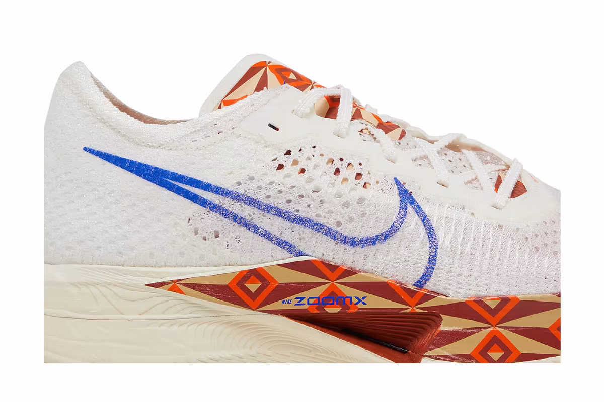 Nike ZoomX VaporFly Next% 3 Blue Ribbon Sports, view 3