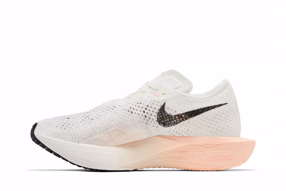 Nike Women's ZoomX VaporFly Next% 3 Guava Ice, view 4