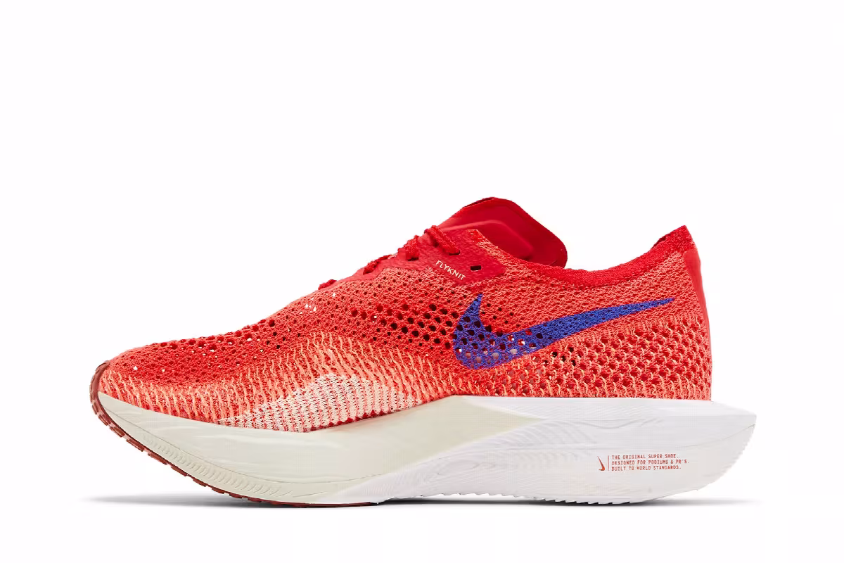 Nike ZoomX VaporFly Next% 3 University Red, view 4
