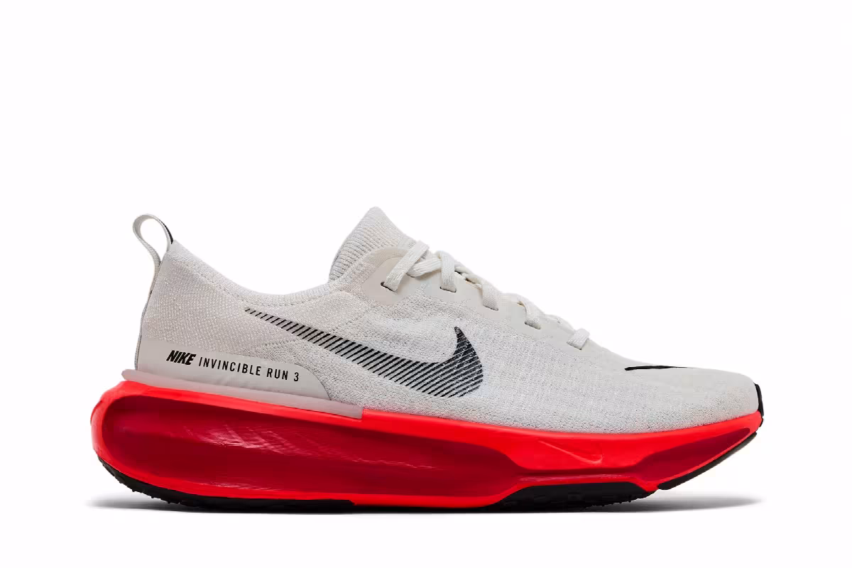 Nike ZoomX Invincible Run Flyknit 3 Phantom Bright Crimson, view 2