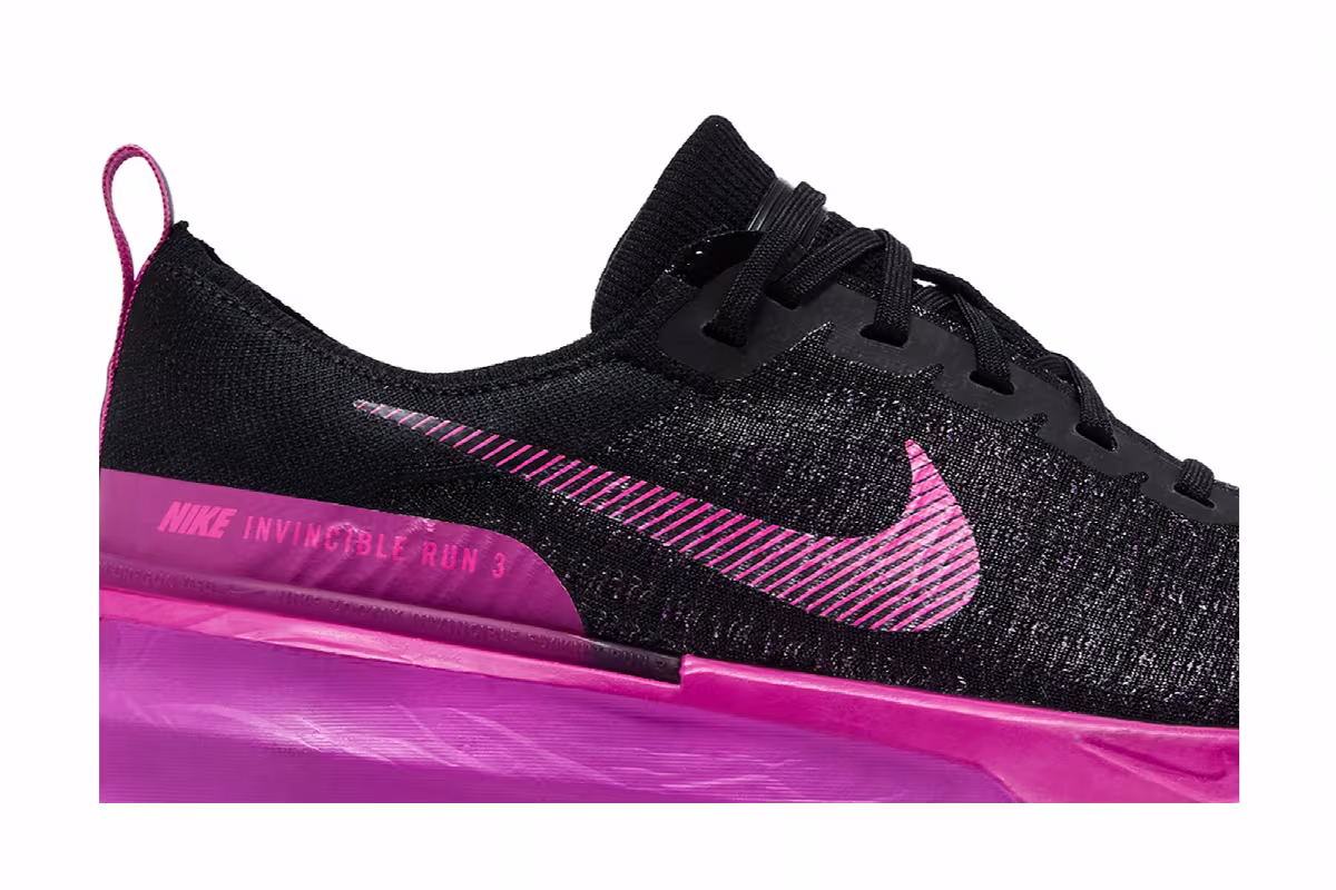 Nike ZoomX Invincible Run Flyknit 3 Black Vivid Grape, view 3