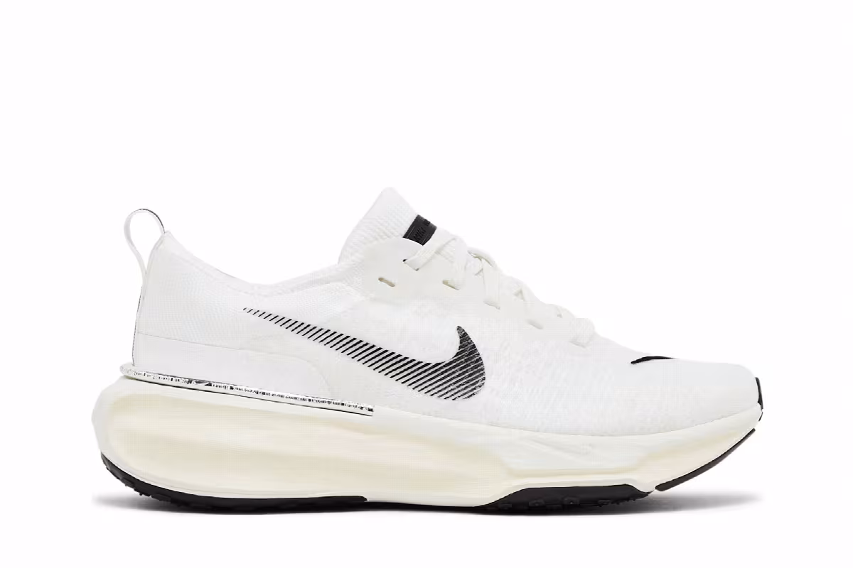 Nike Women's ZoomX Invincible 3 Summit White Black, view 2