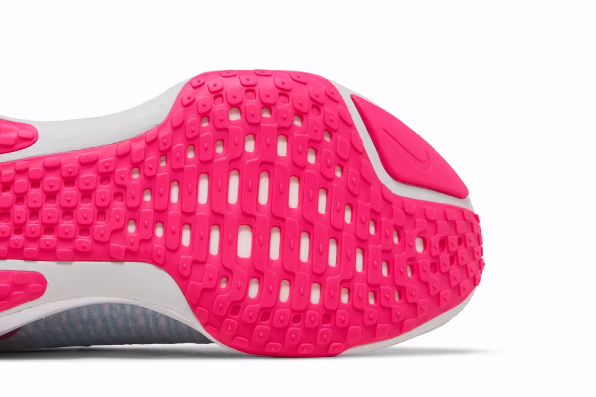 Nike ZoomX Invincible Run Flyknit 3 Resolutions, view 6