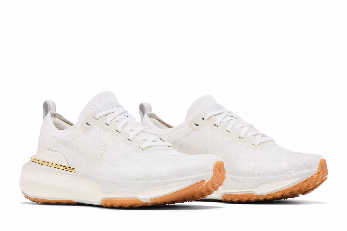 Nike Women's ZoomX Invincible 3 Light Bone Sail Gum, view 9