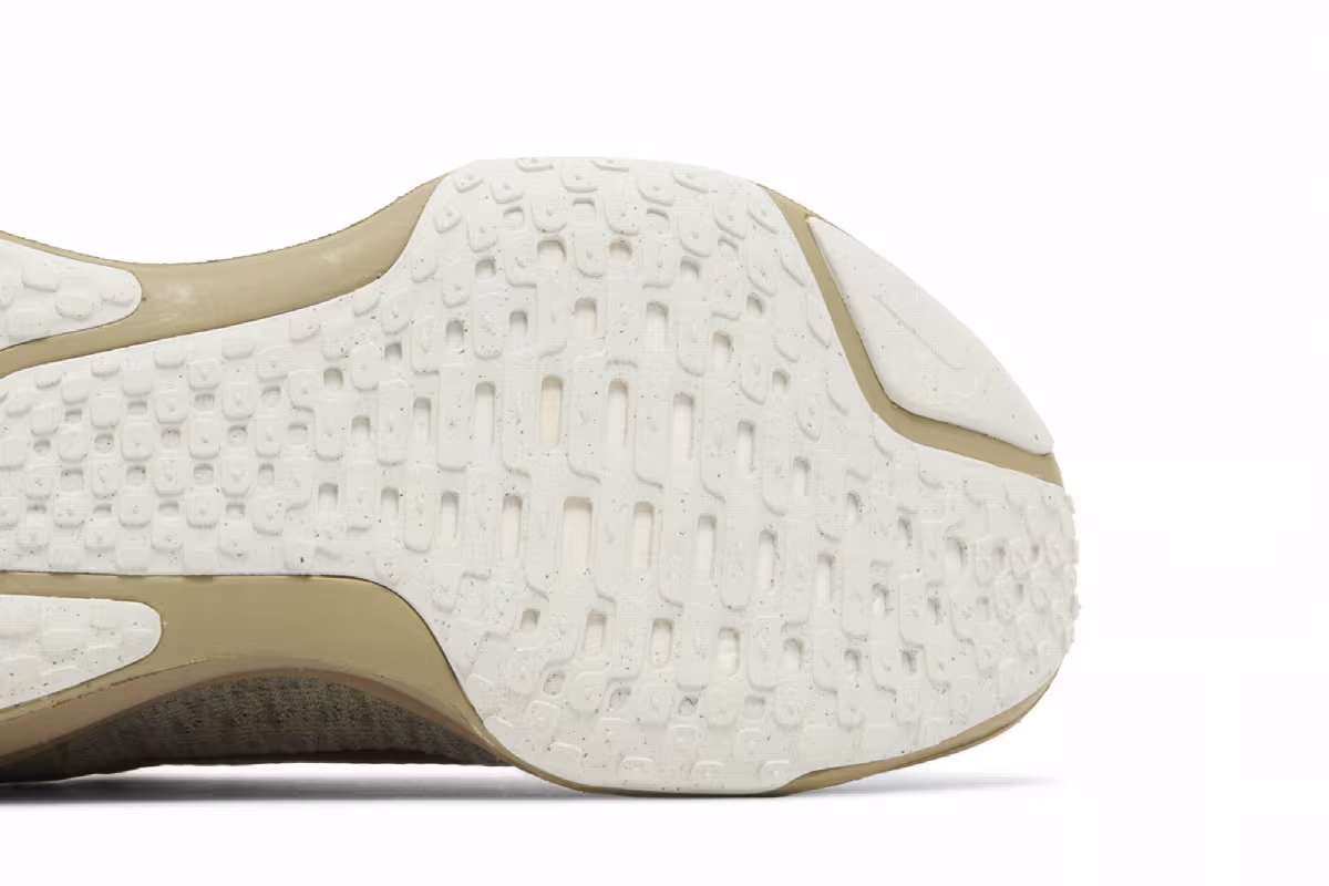 Nike ZoomX Invincible 3 Dark Stucco, view 6