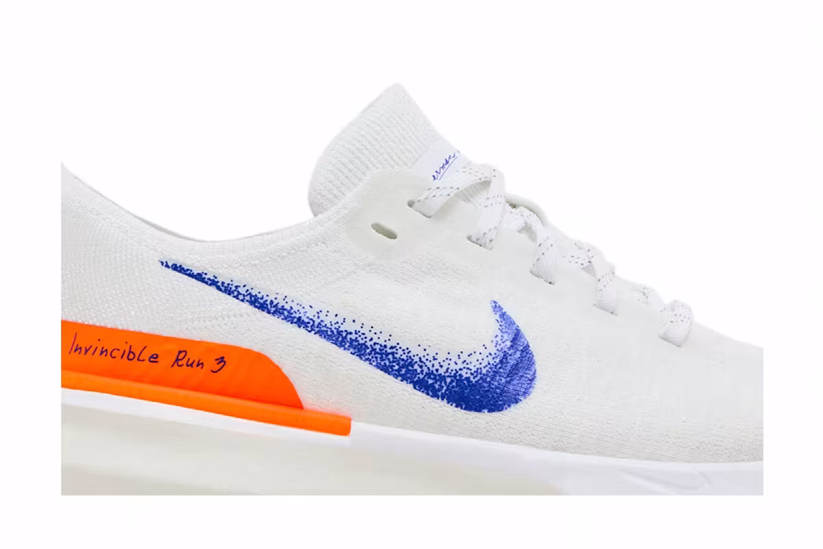 Nike Women's ZoomX Invincible 3 Blueprint Pack, view 3