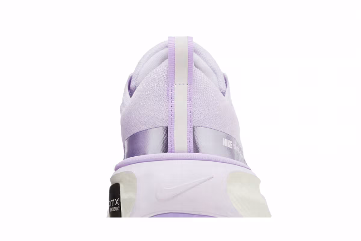 Nike Women's ZoomX Invincible 3 Barely Grape Black, view 8