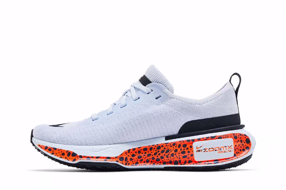 Nike Women's ZoomX Invincible 3 Electric Pack, view 4