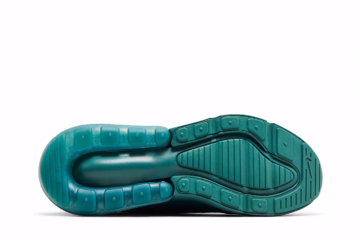 Nike Women's Air Max 270 Bicoastal, view 5