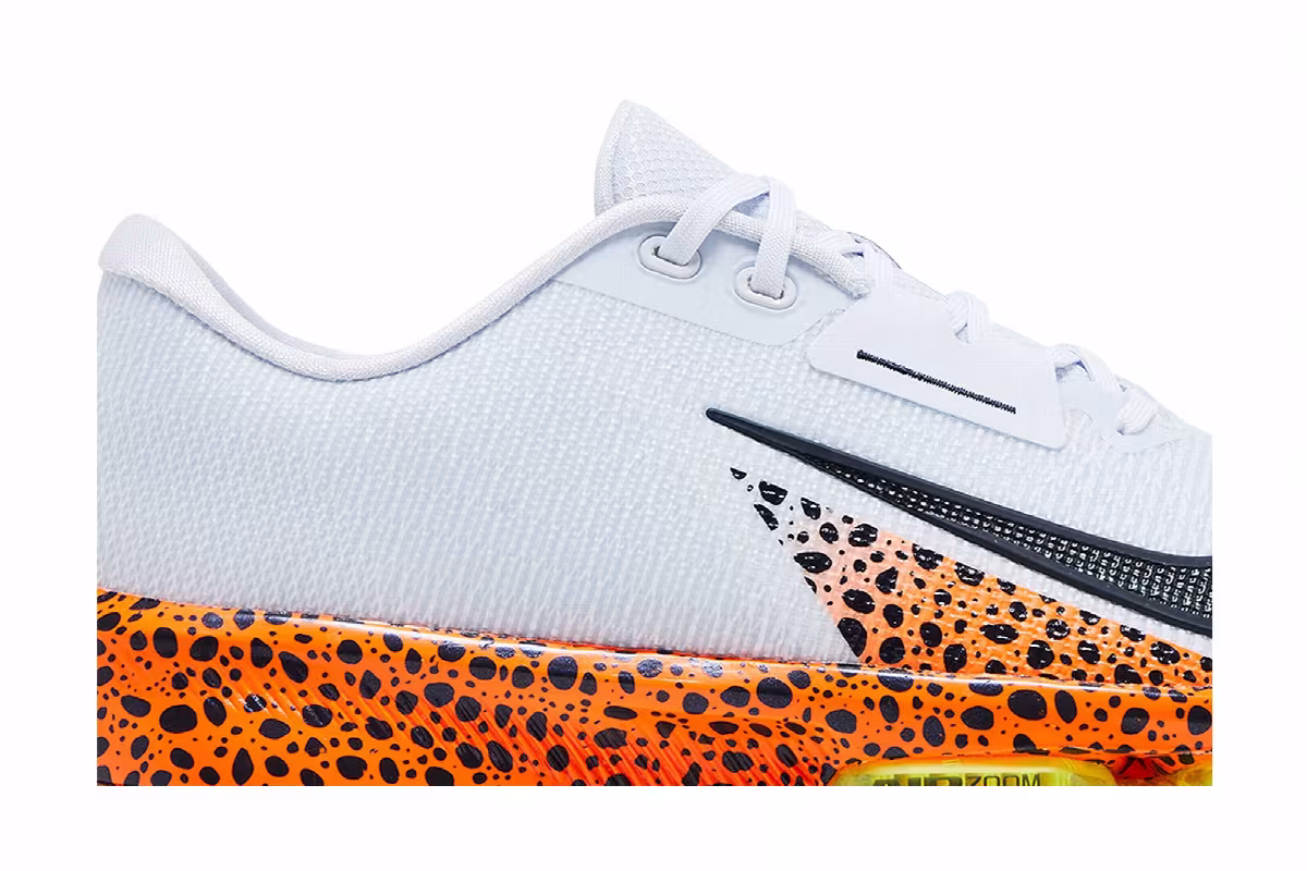 Nike Air Zoom Infinity Tour 2 Golf Electric Pack, view 3