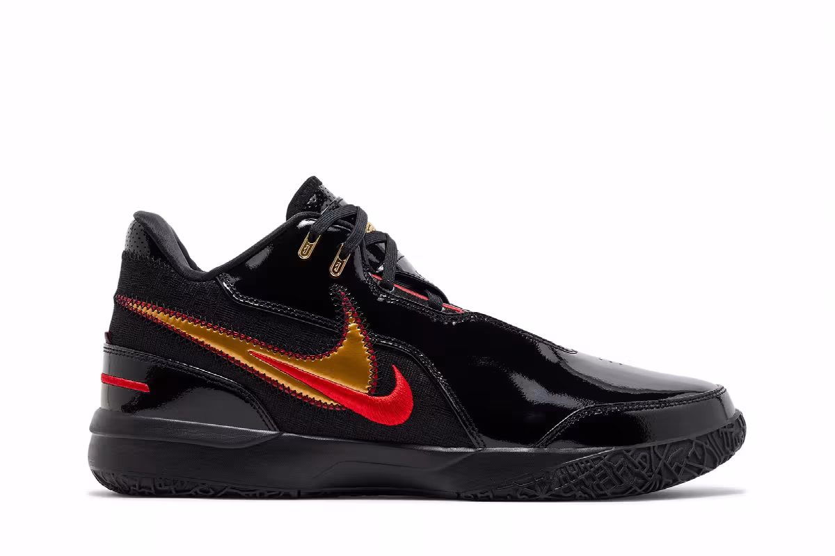 Nike Zoom LeBron NXXT Gen AMPD Black Metallic Gold Red, view 2