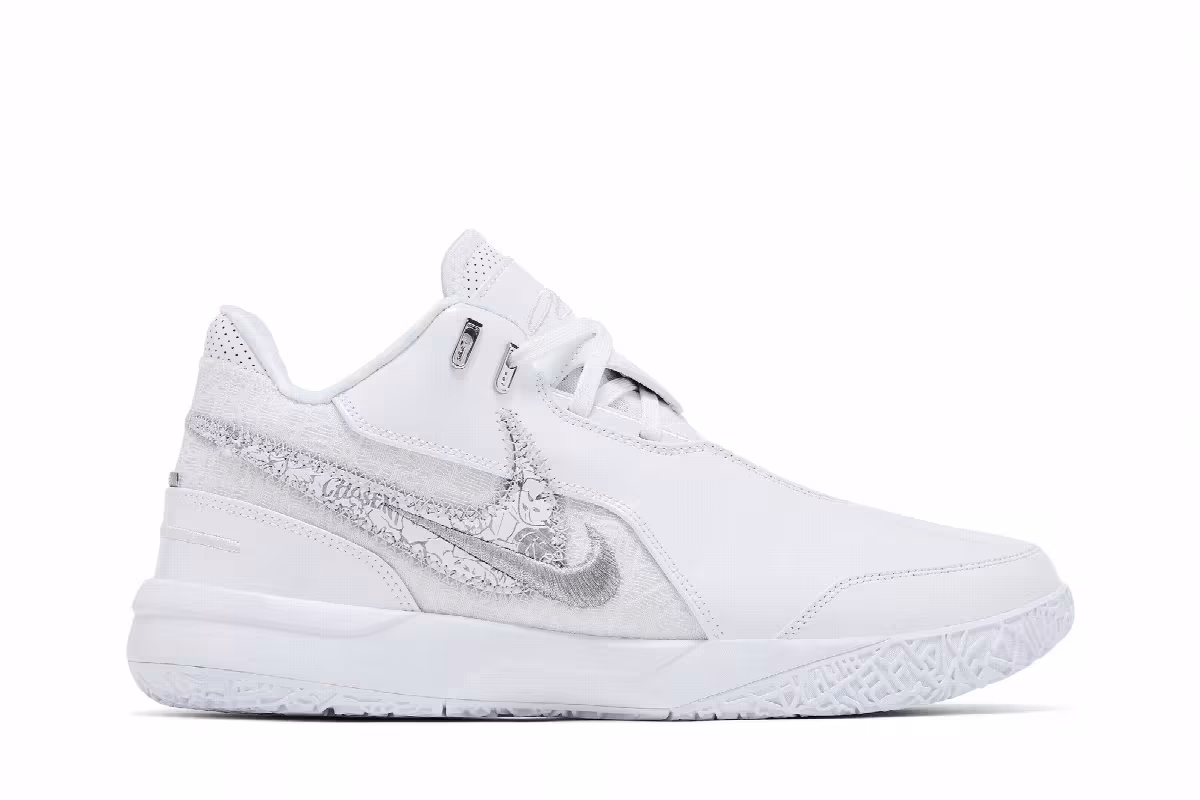 Nike Zoom LeBron NXXT Gen AMPD White Metallic Silver, view 2