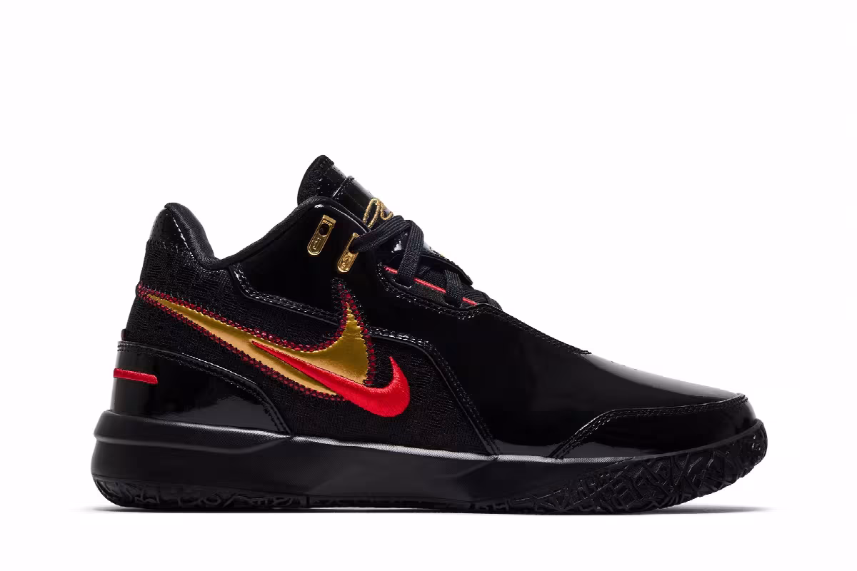 Nike Zoom LeBron NXXT Gen AMPD EP Black Metallic Gold Red, view 2