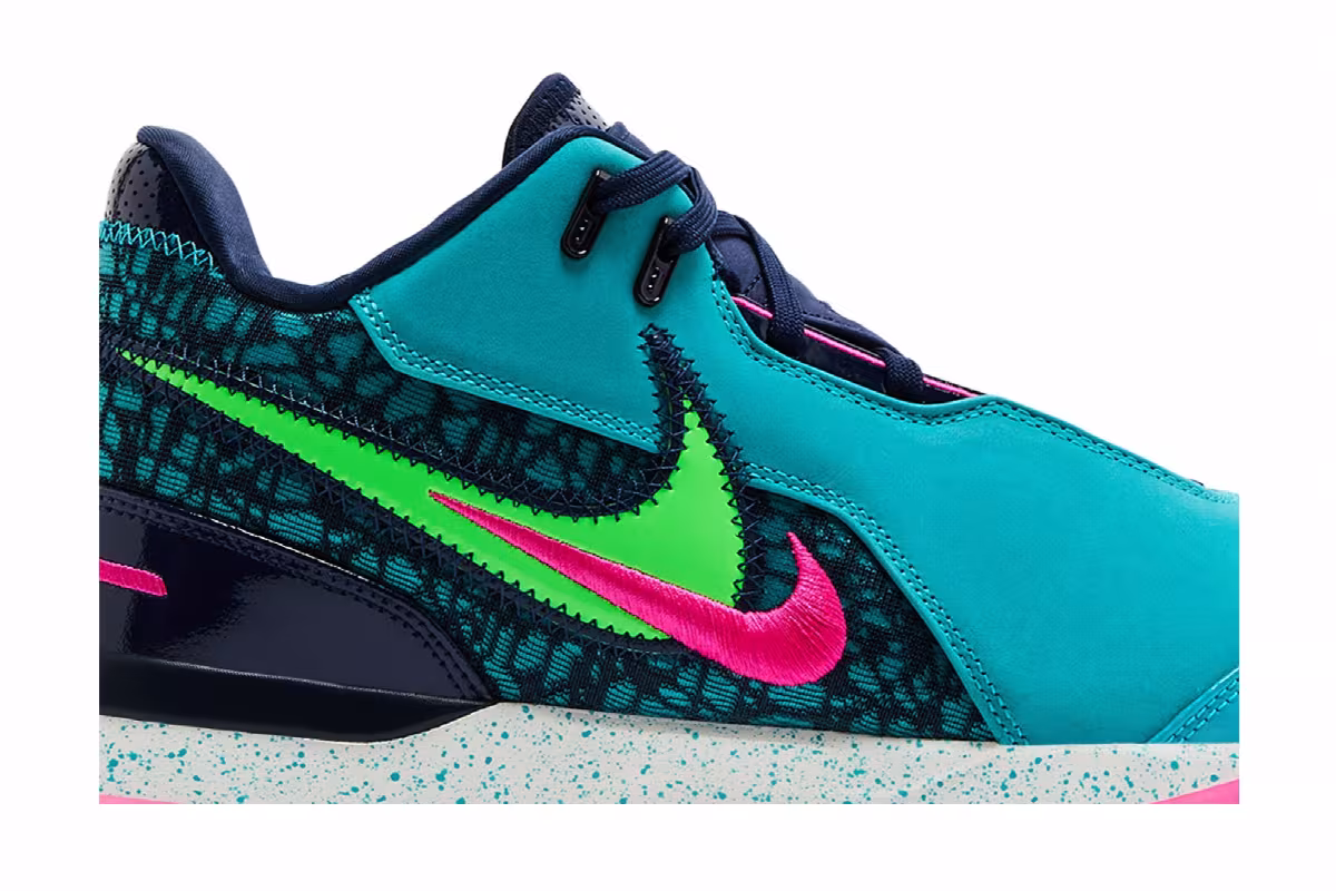 Nike Zoom LeBron NXXT Gen AMPD South Beach, view 3