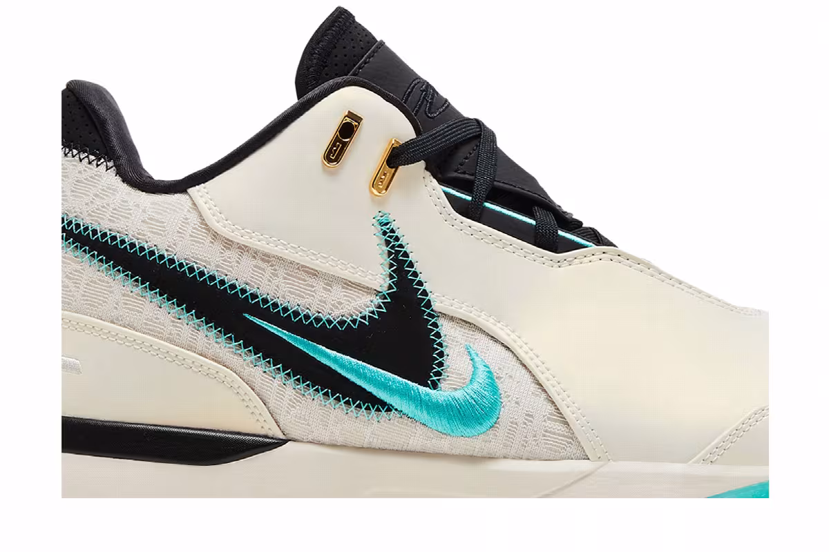 Liverpool F.C. x Nike Zoom LeBron NXXT Gen AMPD Light Orewood Washed Teal, view 3