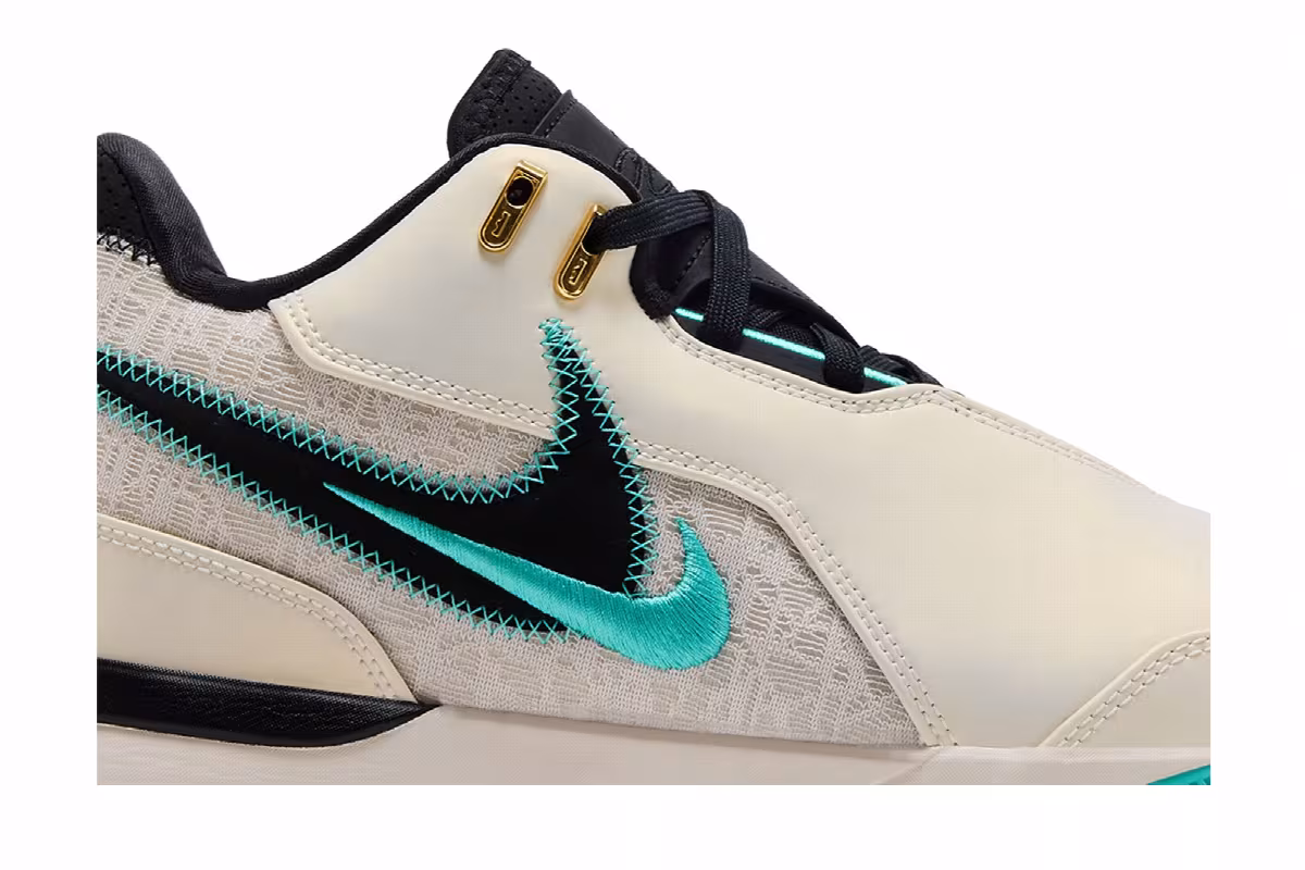 Liverpool F.C. x Nike Zoom LeBron NXXT Gen AMPD EP Light Orewood Washed Teal, view 3