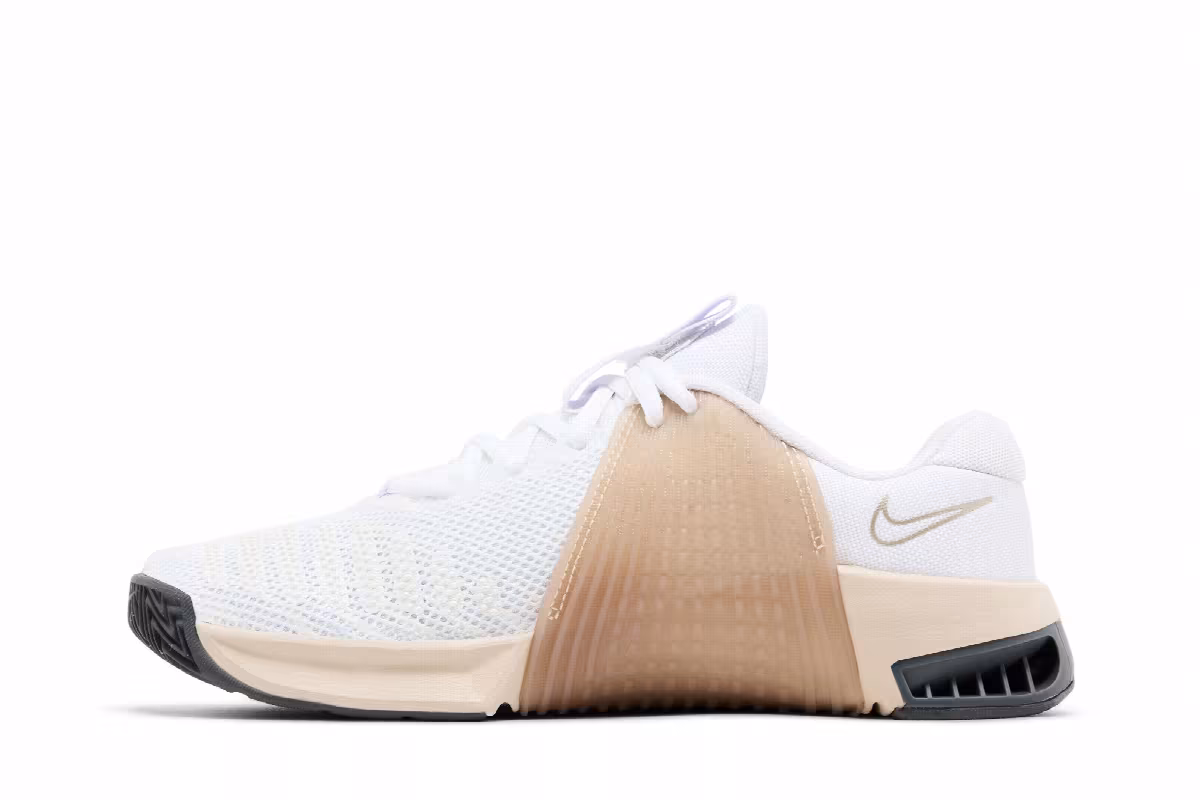 Nike Women's Metcon 9 White Gold Sanddrift, view 4