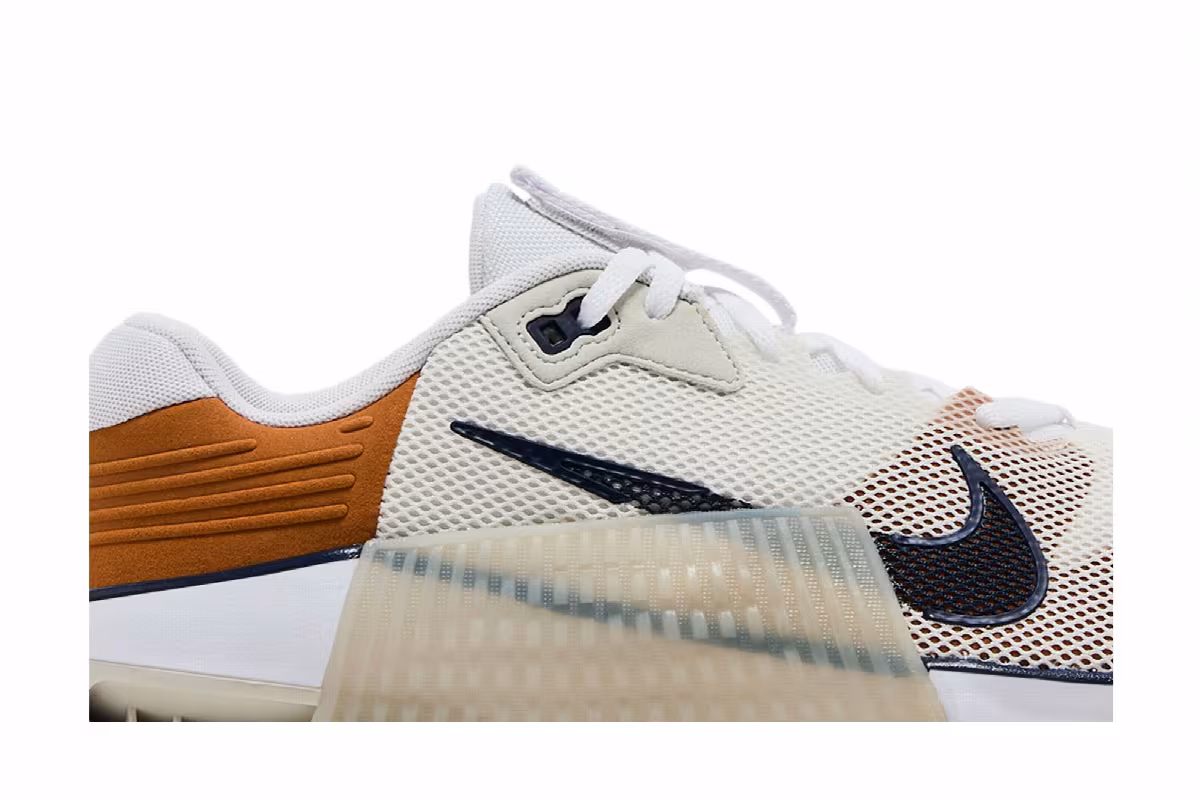 Nike Metcon 9 AMP Light Bone Midnight Navy, view 3