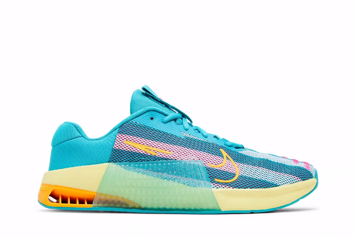 Nike Metcon 9 AMP Dusty Cactus Fierce Pink, view 2