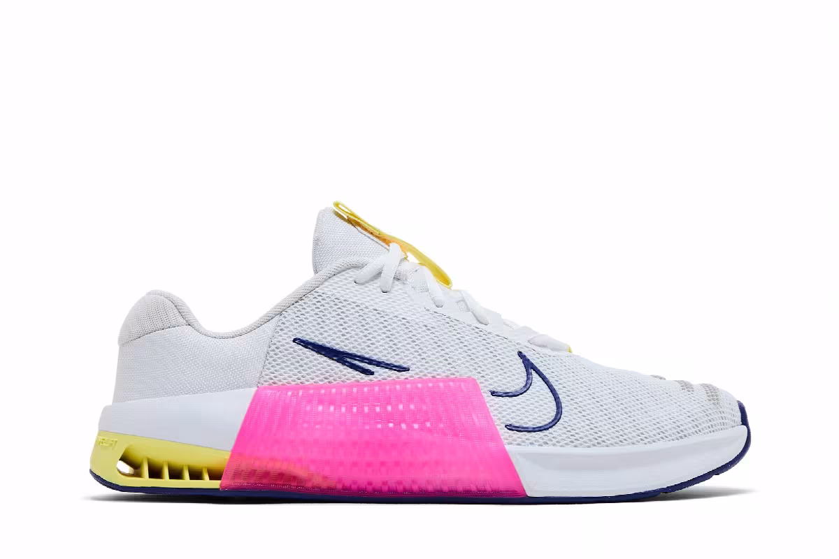 Nike Metcon 9 White Fierce Pink, view 2