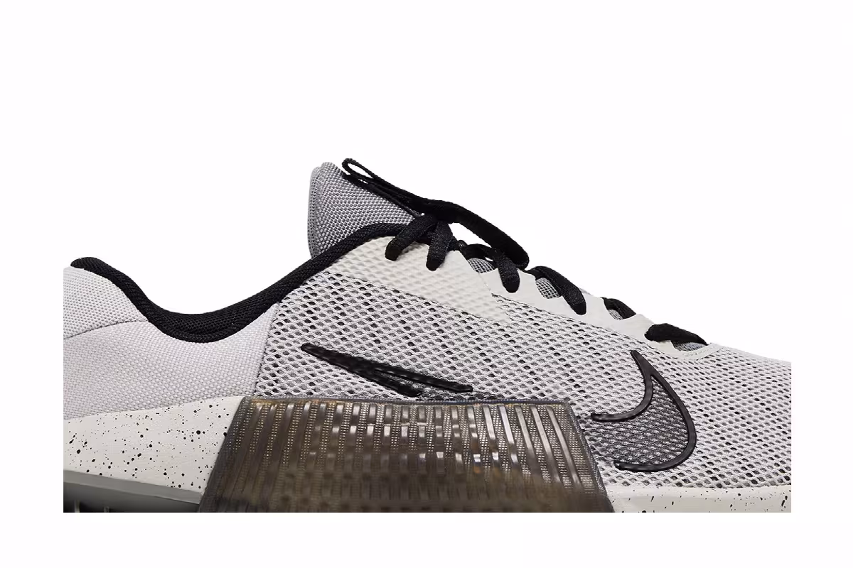 Nike Metcon 9 Light Iron Ore Flat Pewter, view 3