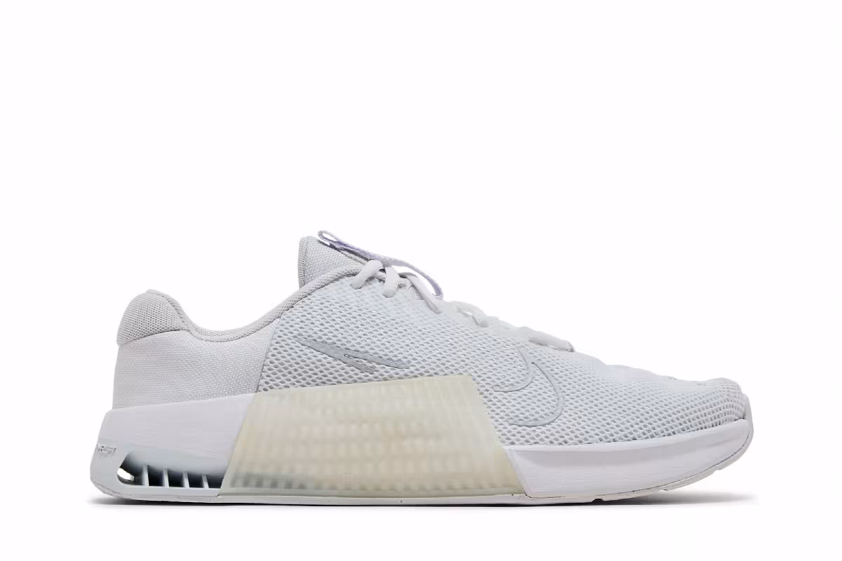 Nike Women's Metcon 9 White Pure Platinum, view 2