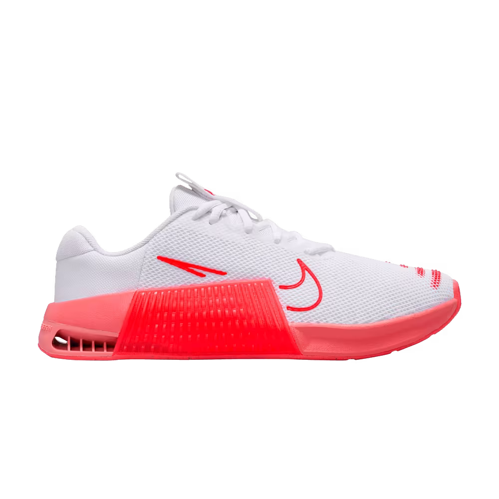 Nike Women's Metcon 9 White Magic Ember