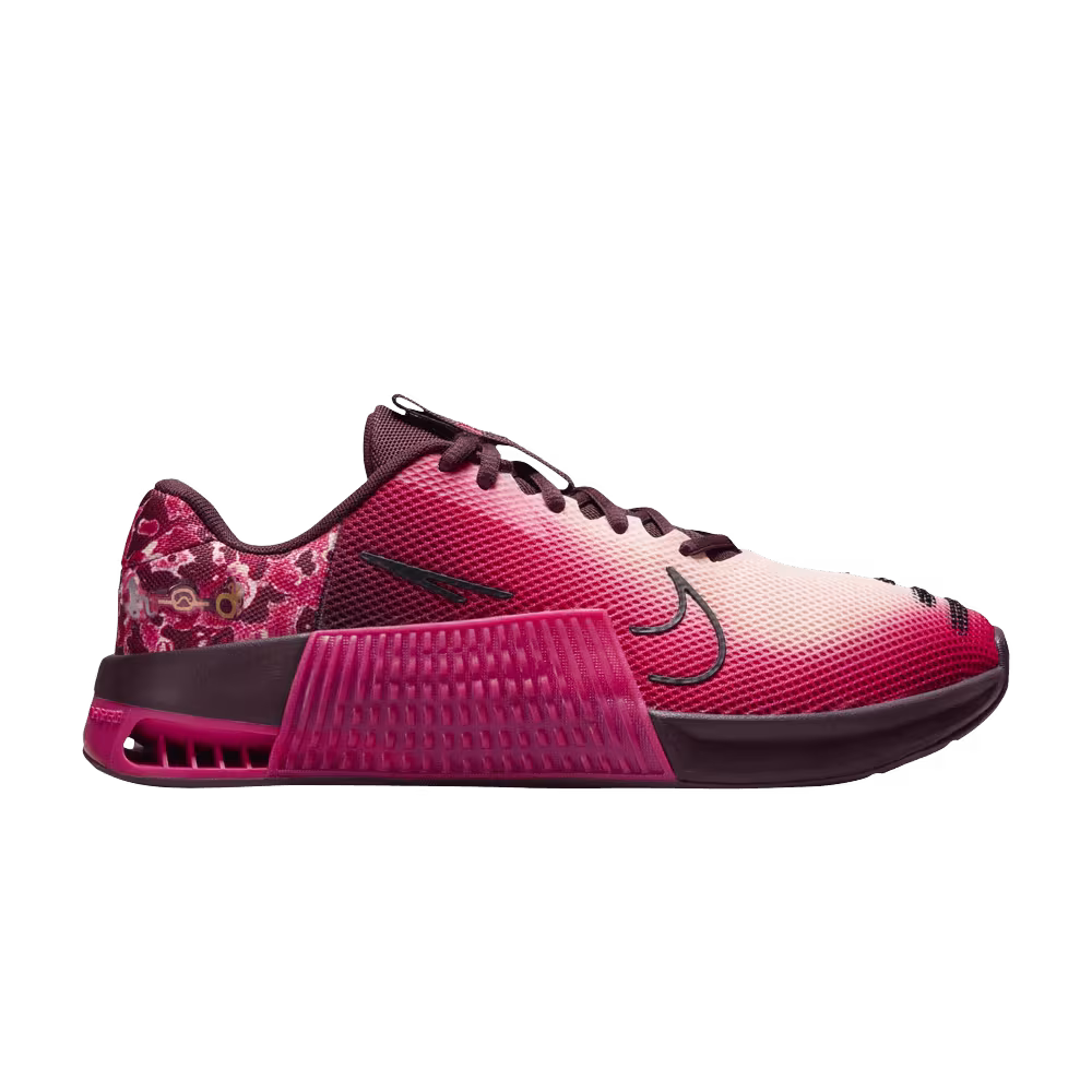 Nike Women's Metcon 9 AMP Burgundy Crush Beetroot