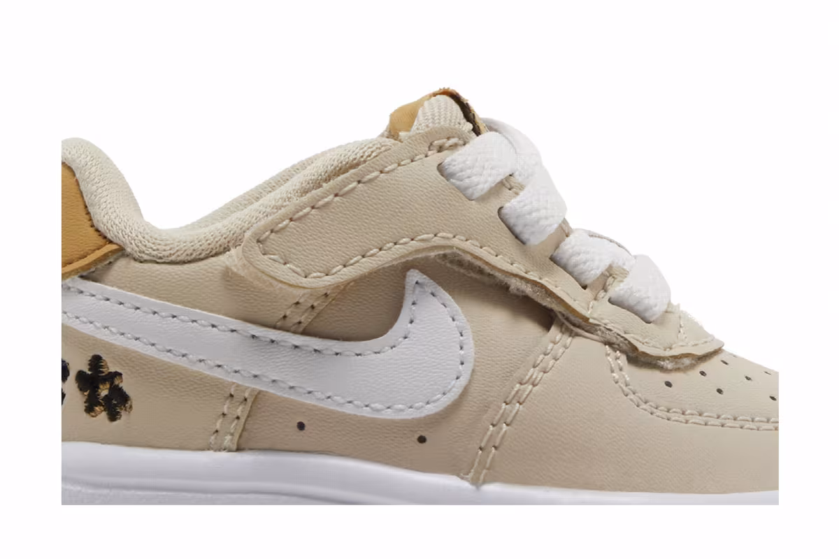 Nike Force 1 Low SE EasyOn TD Powered by Flowers, view 3