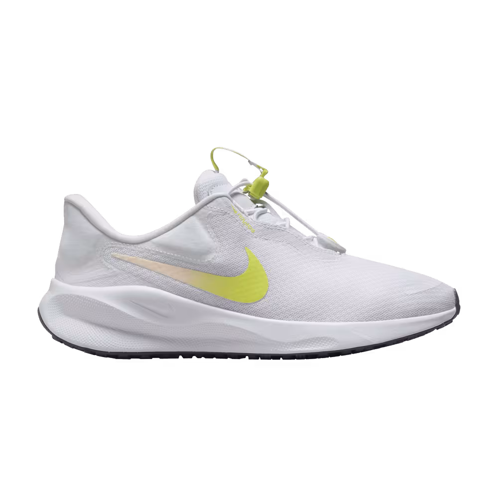 Nike Women's Revolution 7 EasyOn White Cyber