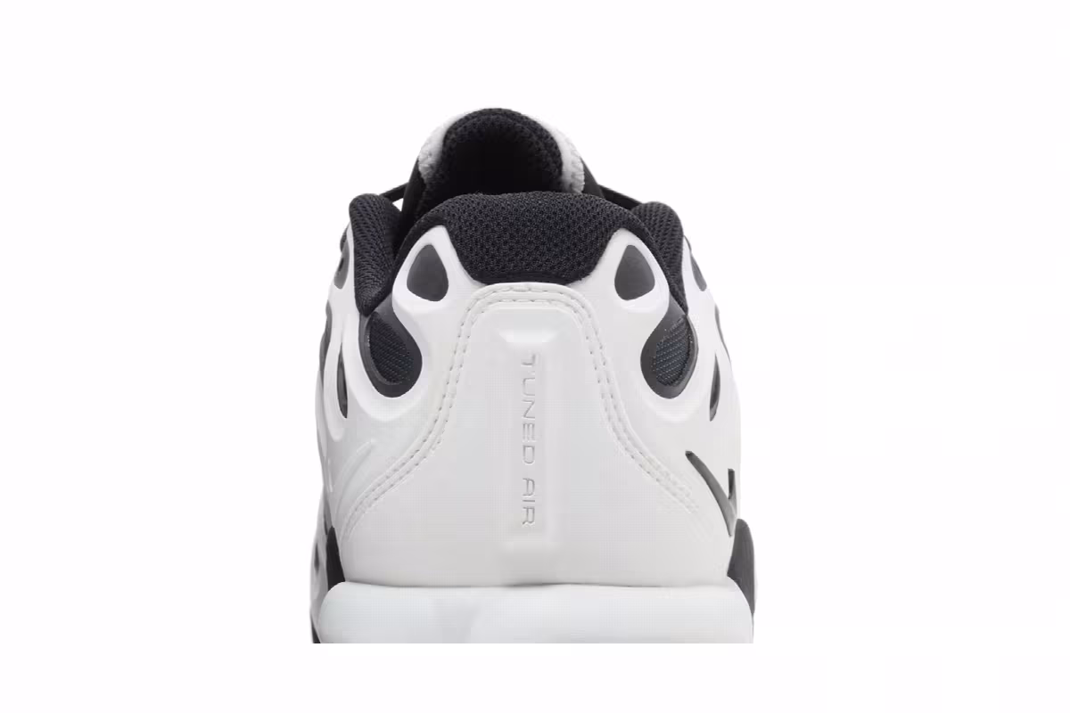 Nike Air Max Plus Drift White Silver Black, view 8