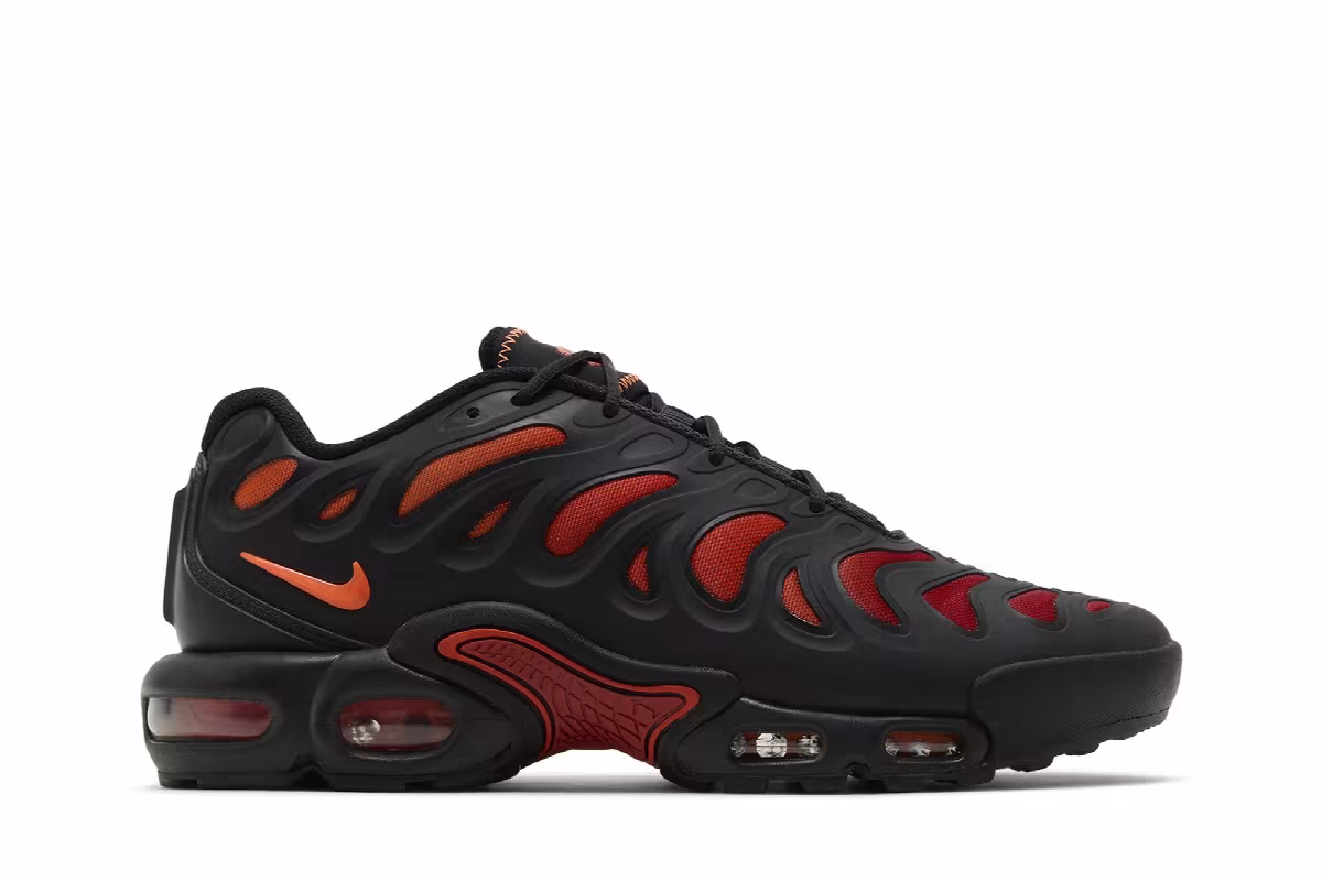 Nike Air Max Plus Drift Black Dragon Red, view 2
