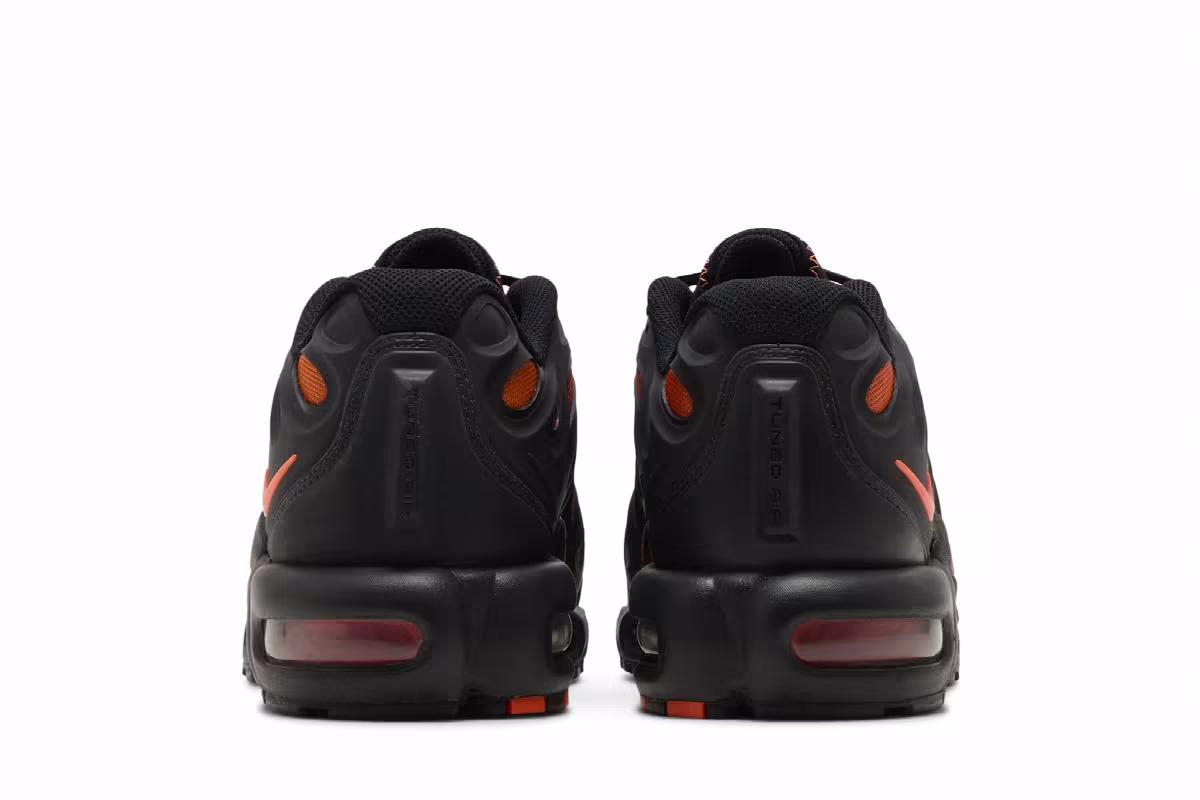 Nike Air Max Plus Drift Black Dragon Red, view 7