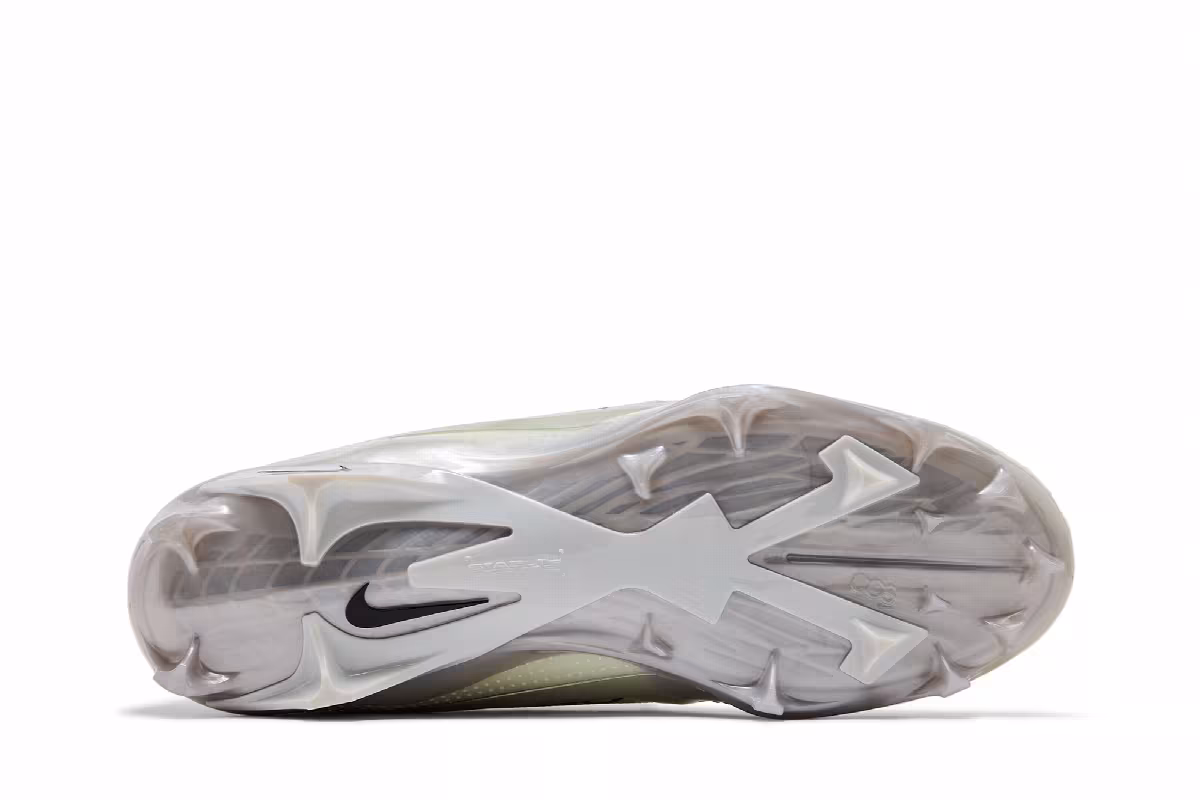 Nike Alpha Menace 4 Elite White Black, view 5