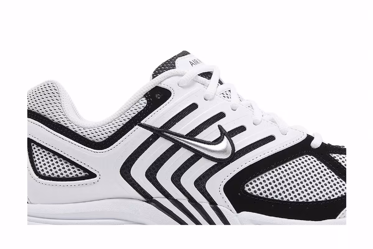 Nike Air Pegasus 2K5 White Black, view 3