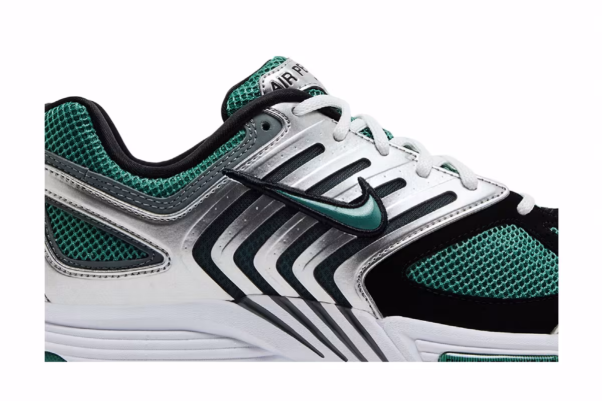 Nike Air Pegasus 2K5 Metallic Silver Bicoastal, view 3
