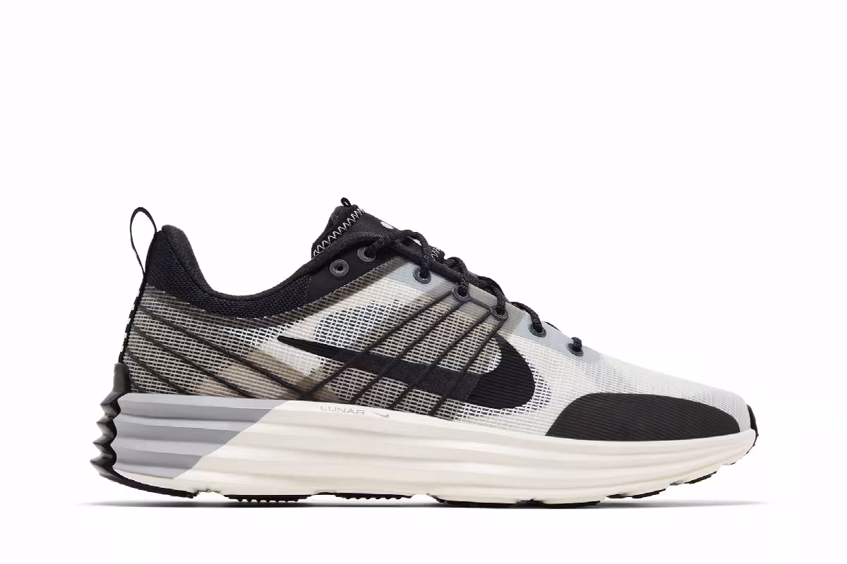 Nike Lunar Roam Summit White Black, view 2