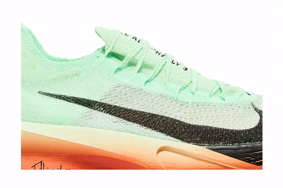 Eliud Kipchoge x Nike Air Zoom Alphafly NEXT% 3 It's Just The Start, view 3