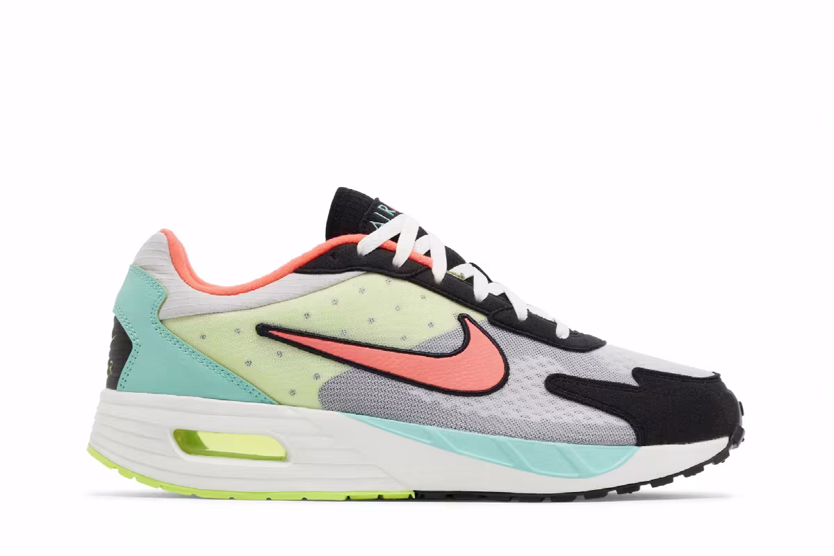 Nike Air Max Solo Hot Punch, view 2