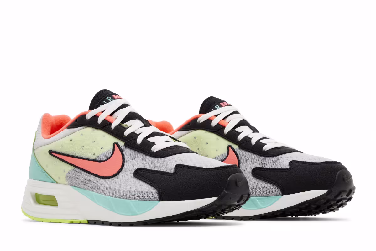 Nike Air Max Solo Hot Punch, view 9