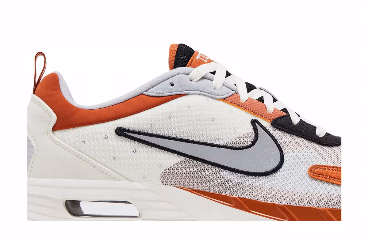 Nike Air Max Solo NCAA Pack - Texas, view 3