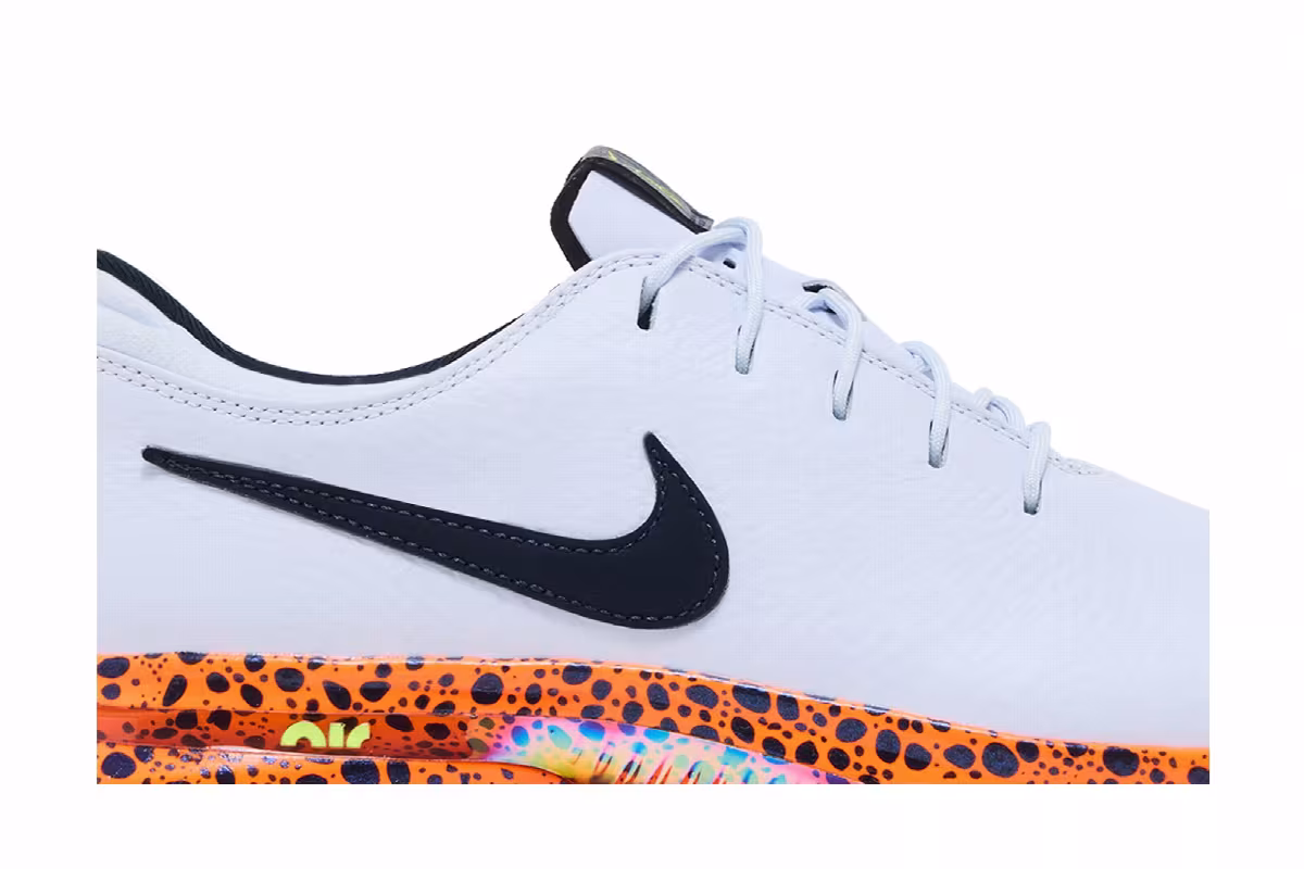 Nike Air Zoom Victory Tour 3 Electric Pack, view 3