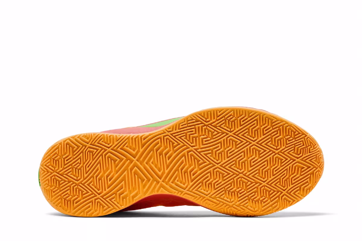Nike Men's Giannis Freak 6 Fright Night, view 5