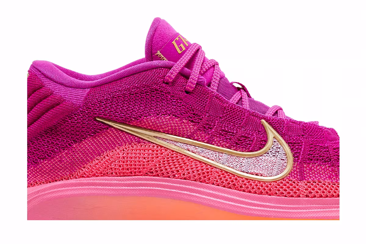 Nike Women's Air Zoom GT Hustle 3 Hyper Pink, view 3